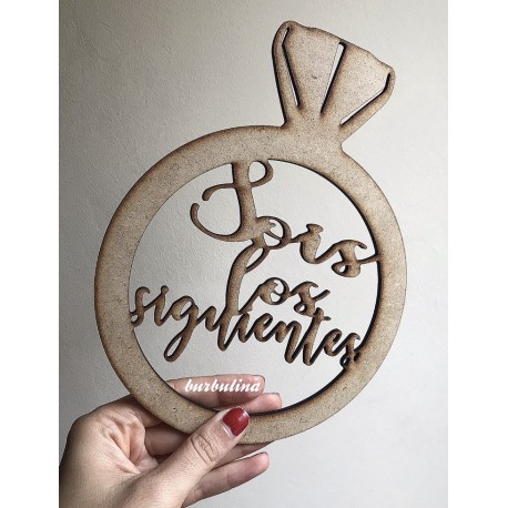 Anillo de madera con frase para los siguientes