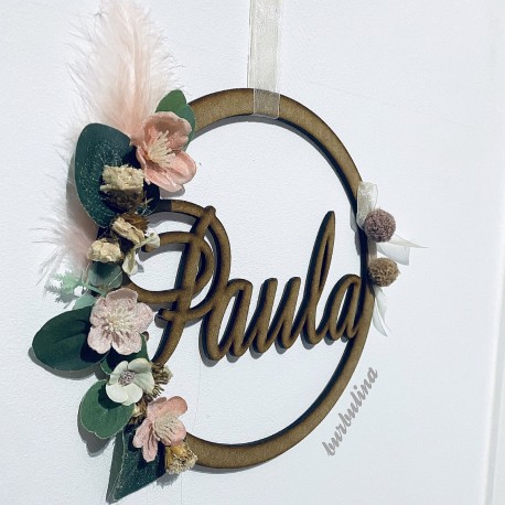 Colgante pared con nombre y flores