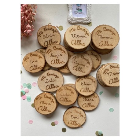 Marcasitios de madera con nombre (descuento por cantidad)