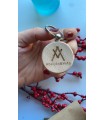 Llavero de madera grabado para empresa