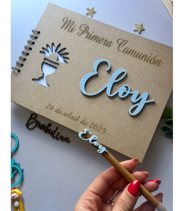 Libro de firmas primera comunión de madera con boli modelo cáliz