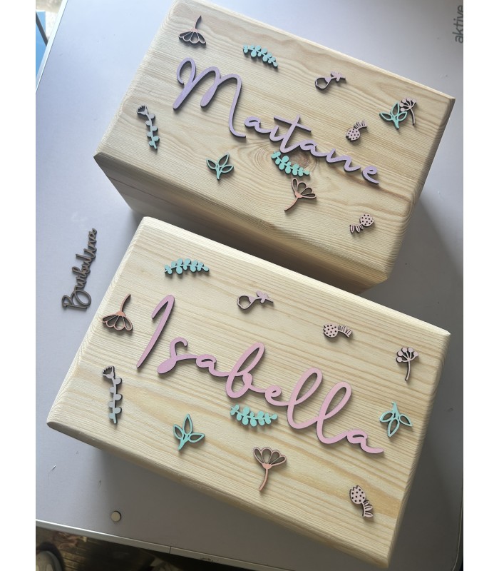 Caja personalizada nombre y flores