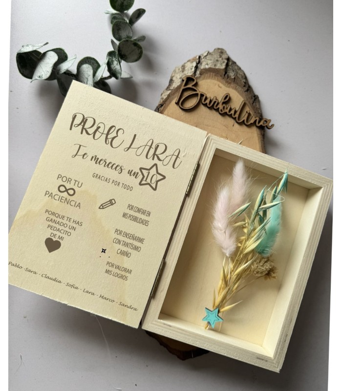 Marco dedicatoria y flores para profe