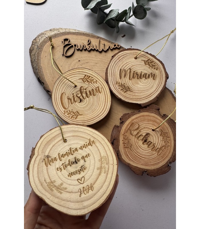 Rodaja de madera grabada navidad
