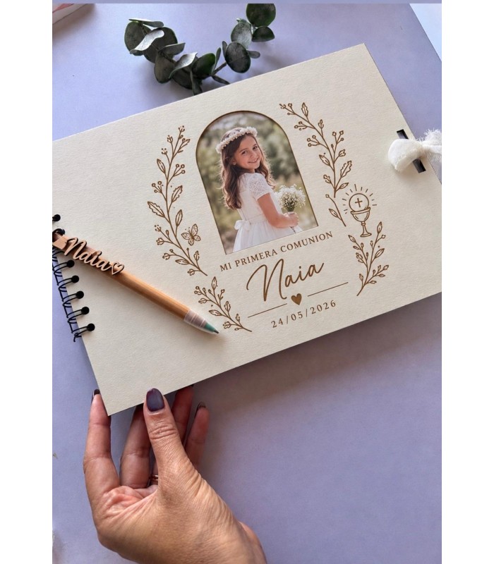Libro de firmas de madera para Primera Comunión con foto